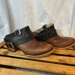 #8397. Freebird Frontier Bootie Mule Women Brown w/Grommet/Buckle Detail. Size 8